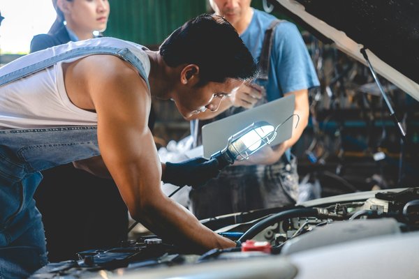 Bac pro mee : formez-vous à la maintenance énergétique en 3 ans